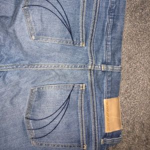 DKNY jeans!!!